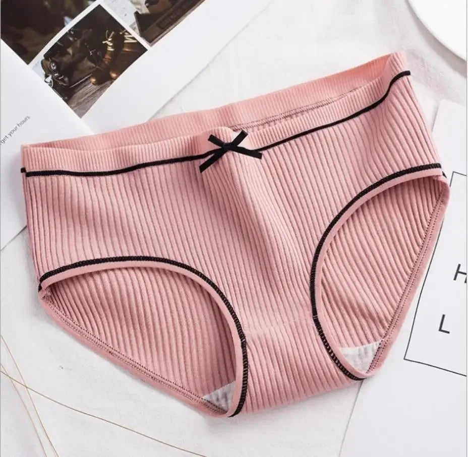 SoftKnot Cotton Breathable Briefs