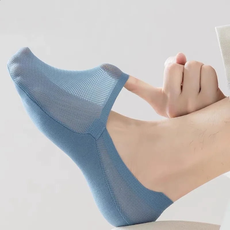 Ultra-Light Breathable Crew Socks